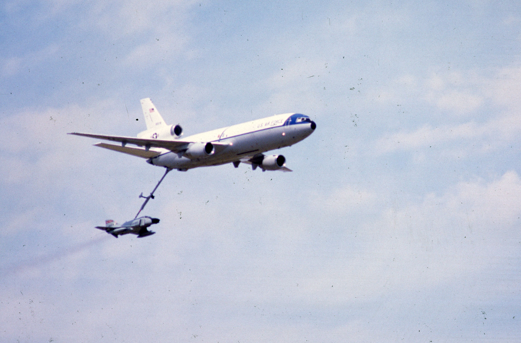 Aerial refueling demonstration, 1986